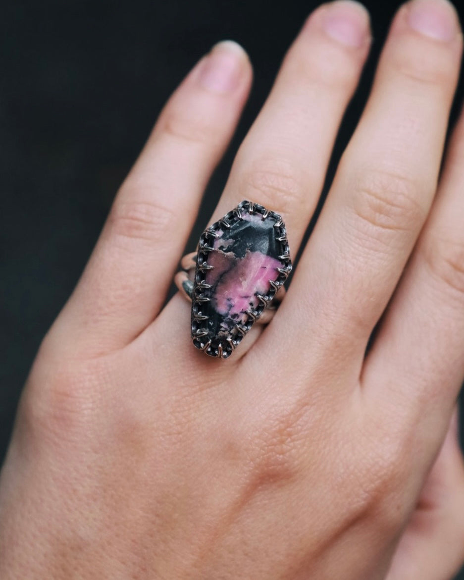 Chunky Rhodonite Coffin Ring - Size 6