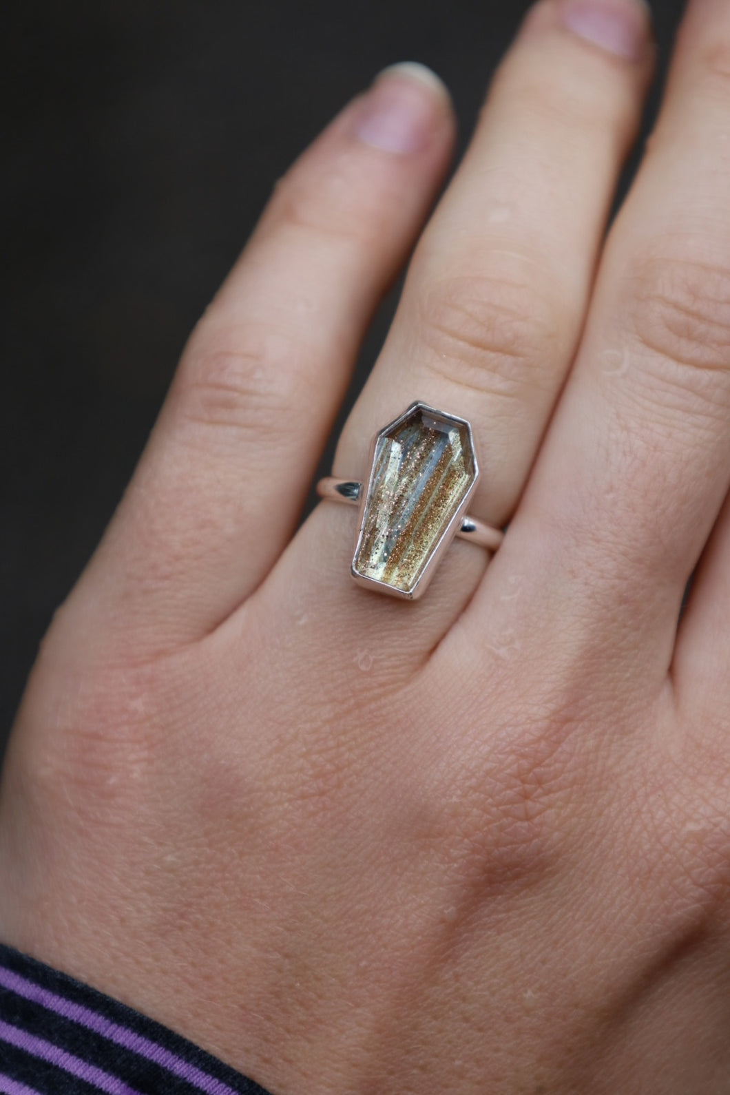 Glitter Glass Coffin Ring - Size 6.75