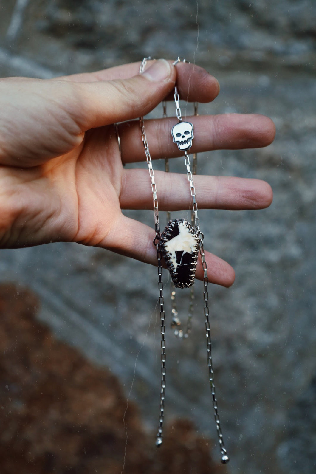 White Buffalo Magnesite Skull Lariat Necklace