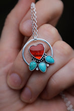 Load image into Gallery viewer, Venus Heart Necklace
