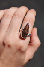 Load image into Gallery viewer, Dinosaur Bone Twist Ring - Size 7.5
