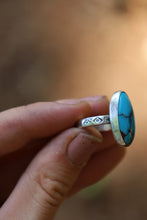 Load image into Gallery viewer, Turquoise Ring - Size 8
